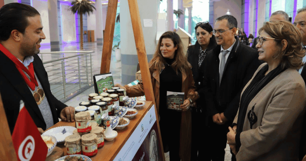 افتتاح معرض المنتجات الفلاحية